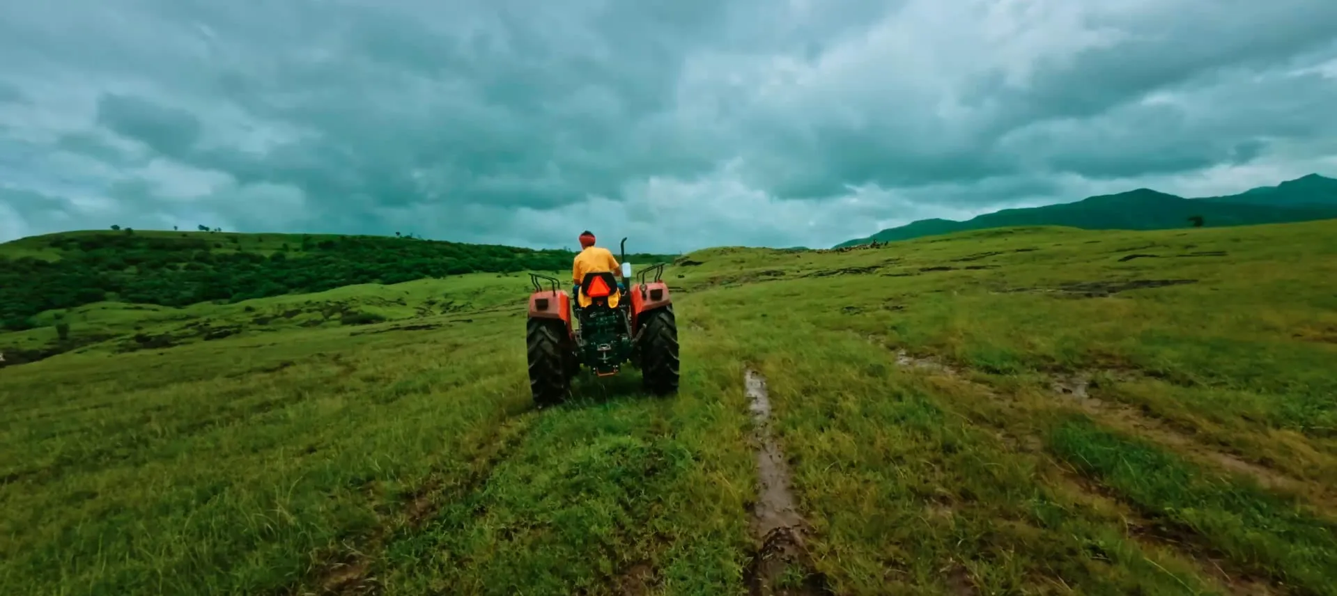 Mahindra Tractors AI-Powered Ad Film, still 3
